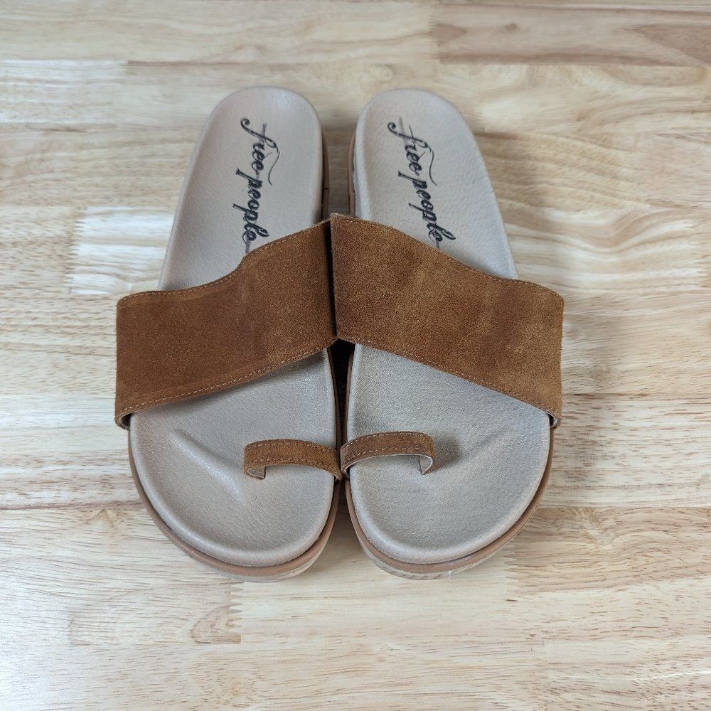 Free People | Azure Clogs Size US 6.5